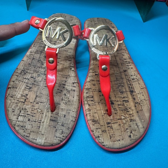 Michael Kors size 6 sandals - Picture 2 of 7